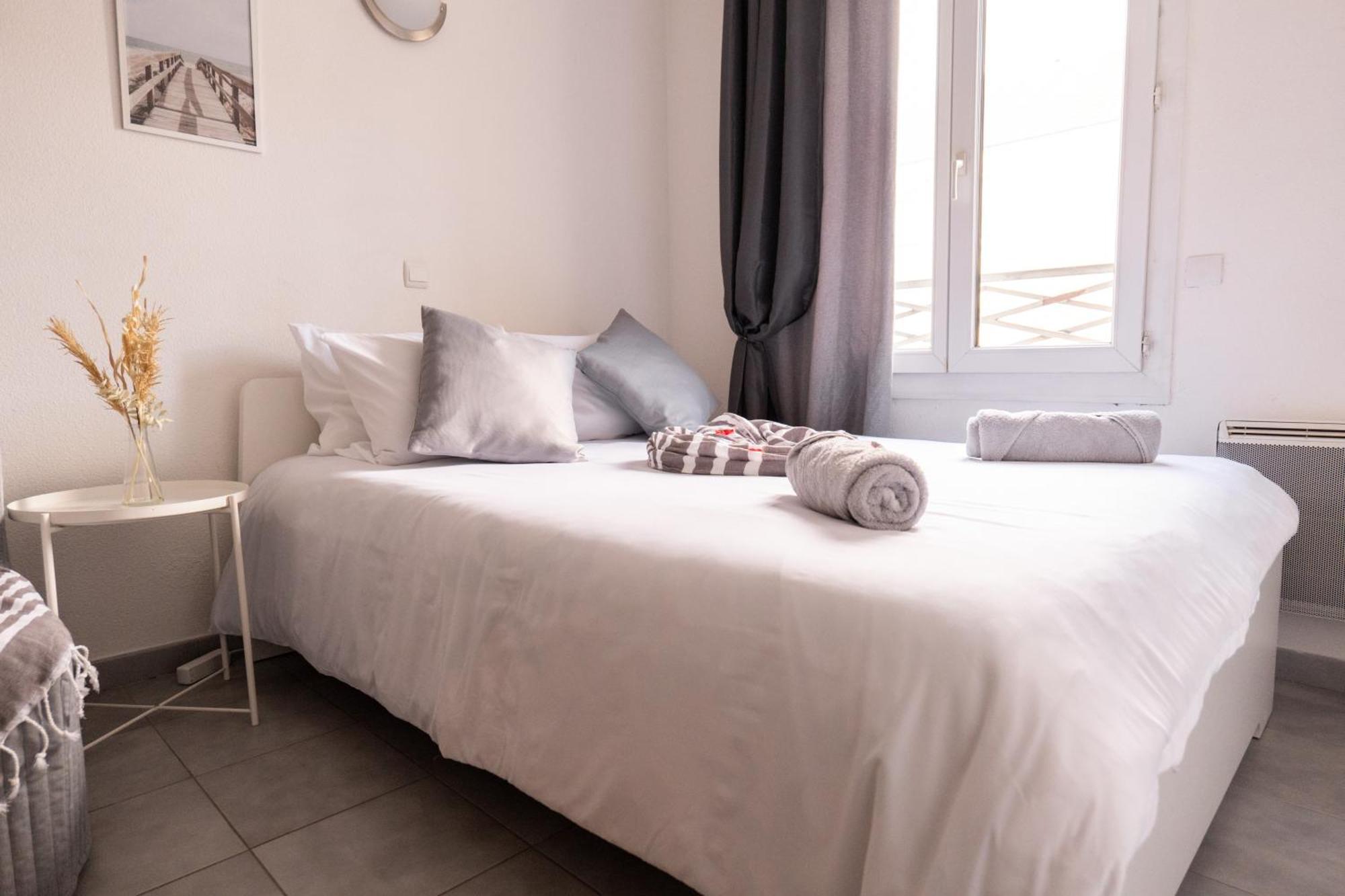 Cosy Appartement - 4 Personnes - Disneyland & Paris Bussy-Saint-Georges Ngoại thất bức ảnh