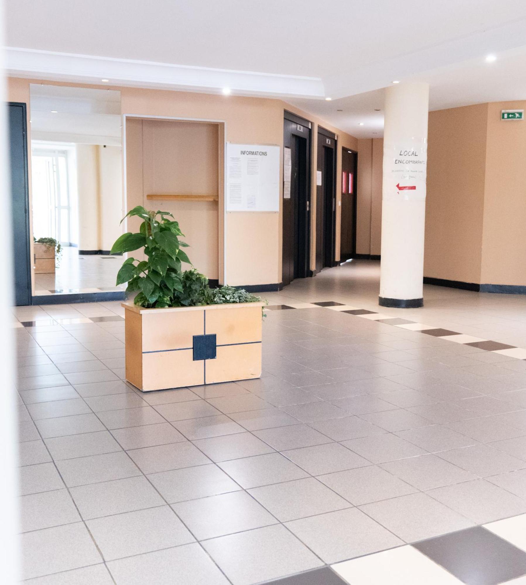 Cosy Appartement - 4 Personnes - Disneyland & Paris Bussy-Saint-Georges Ngoại thất bức ảnh